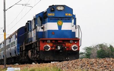 Train Indian railways20171119143630_l